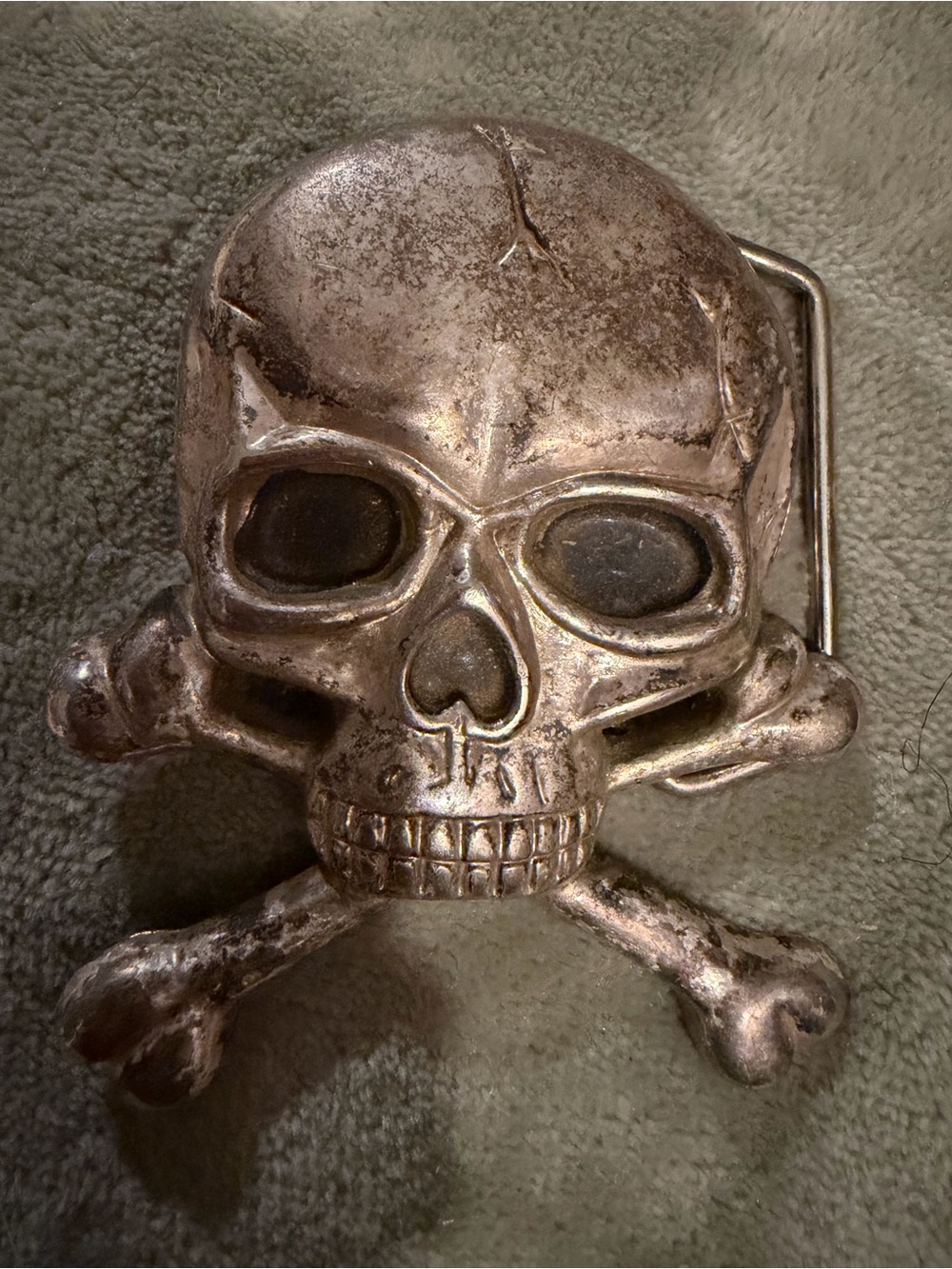 Skull & Crossbones Metal Belt Buckle - Silver Tone 3”